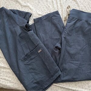 Figs Charcoal Blue straight leg set